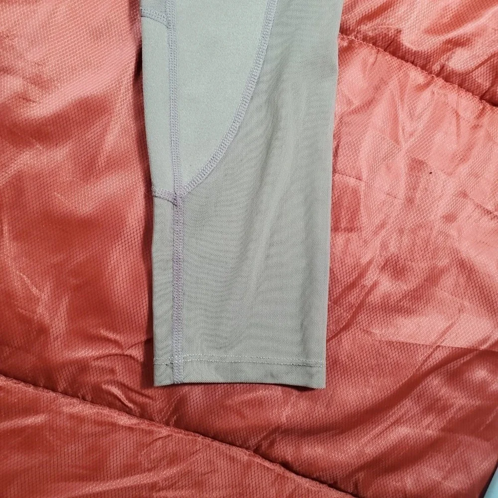 Gymshark Dry Leggings Womens Medium Olive Green‎ Perforated Fitness Training EUC